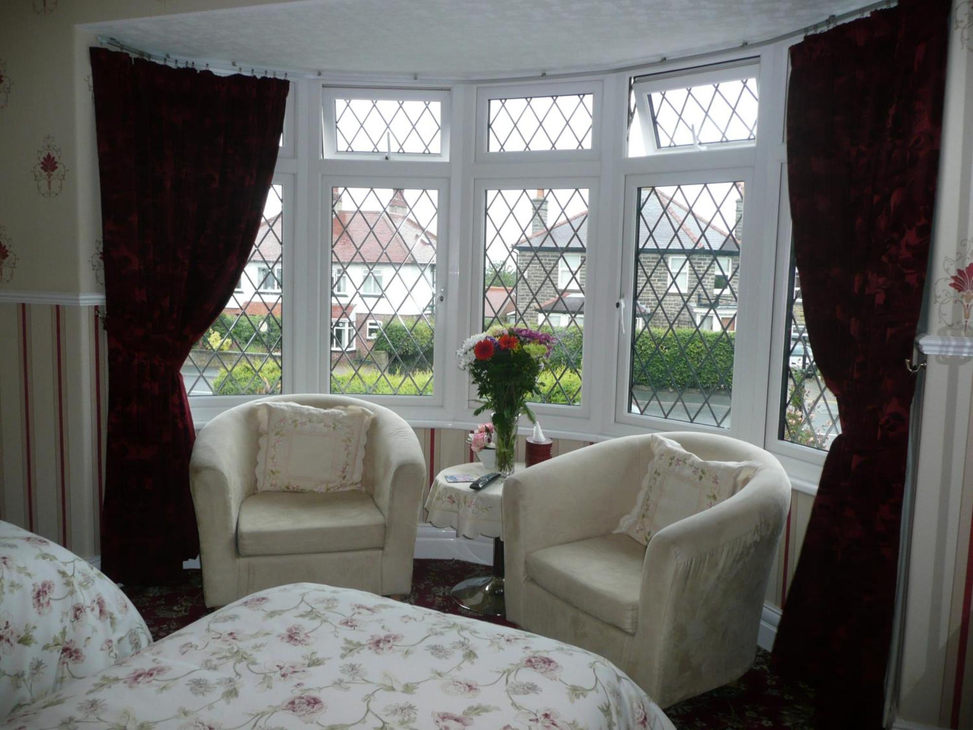 Cherry Blossom Guest House Whitby Bagian luar foto