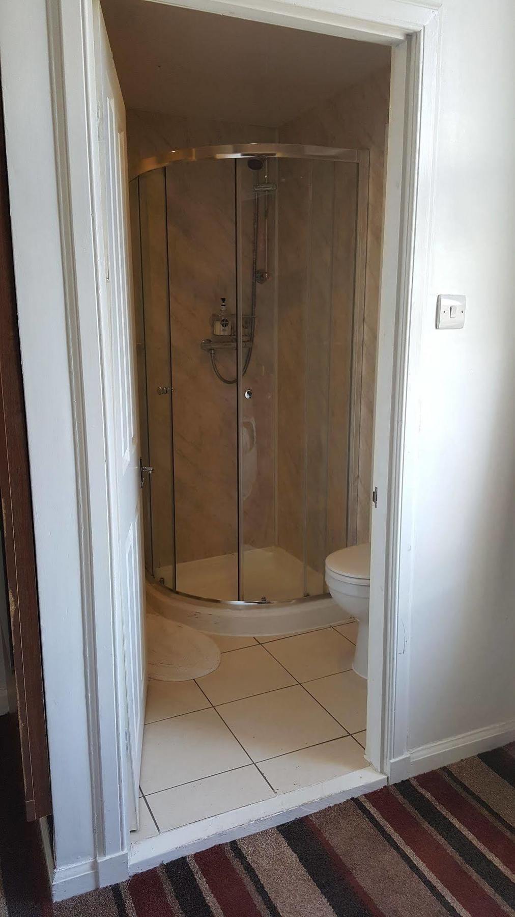 Cherry Blossom Guest House Whitby Bagian luar foto