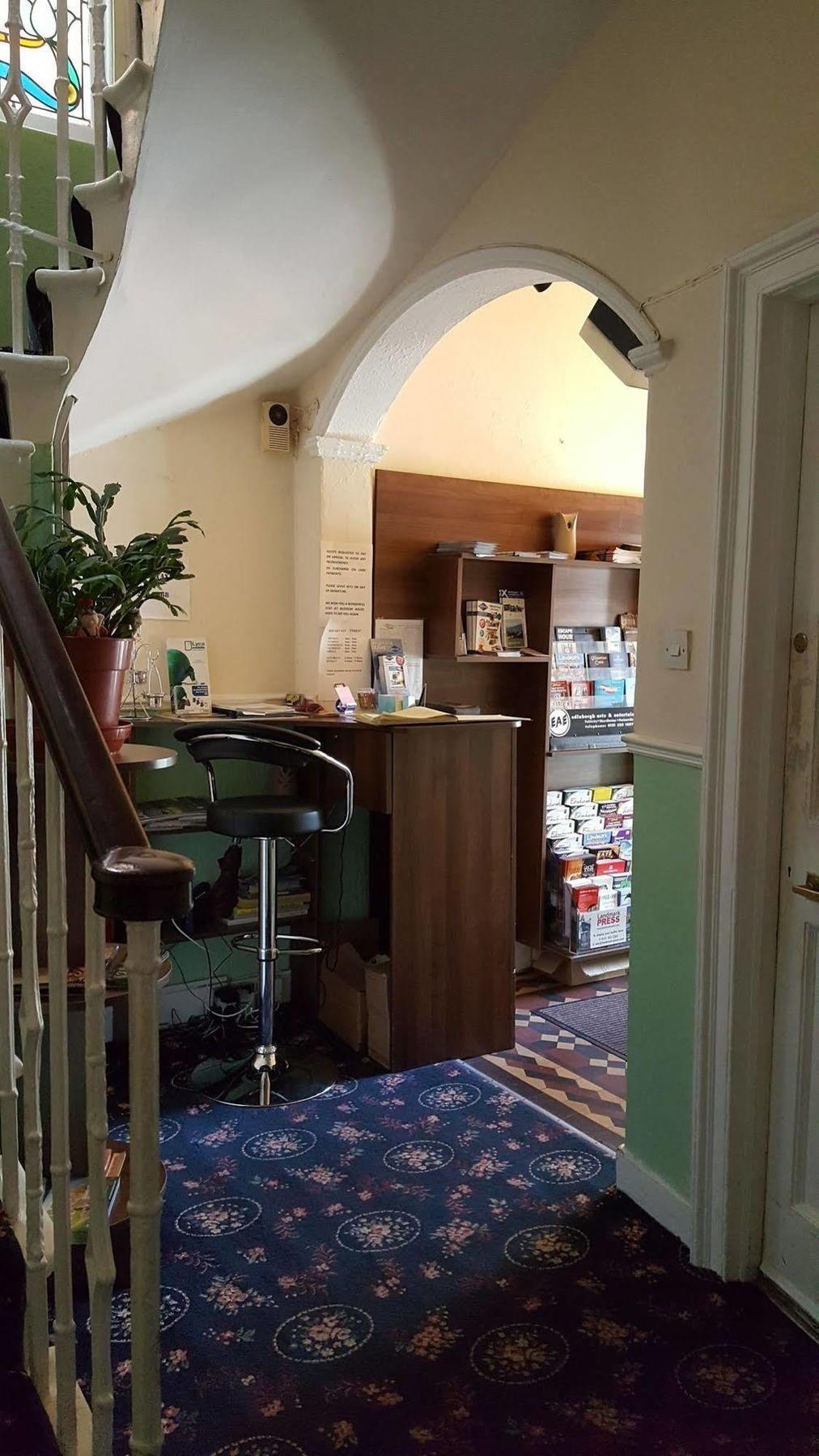 Cherry Blossom Guest House Whitby Bagian luar foto